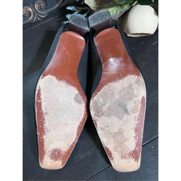 Stuart Weitzman Black Canvas Pumps Size 7.5 W - Picture 5 of 5